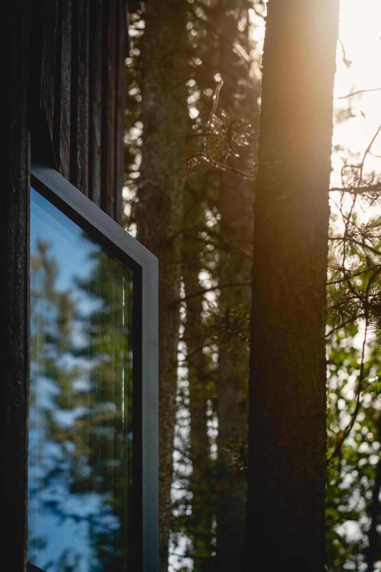Black Spruce - Yellow Door Holiday home *