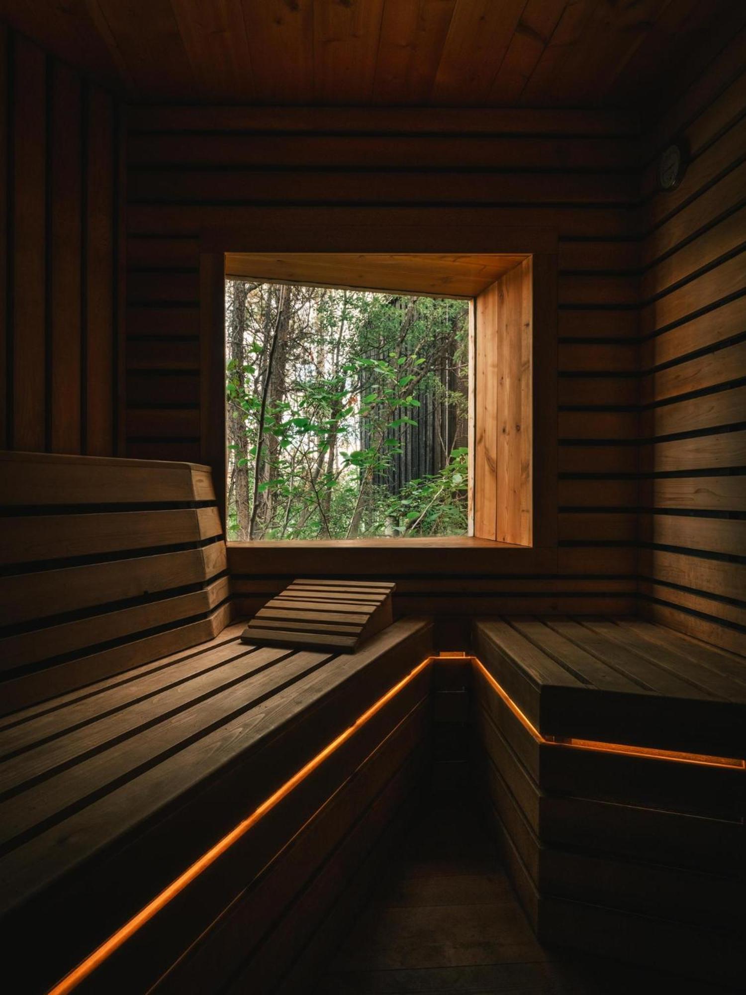 Holiday home Black Spruce - Yellow Door